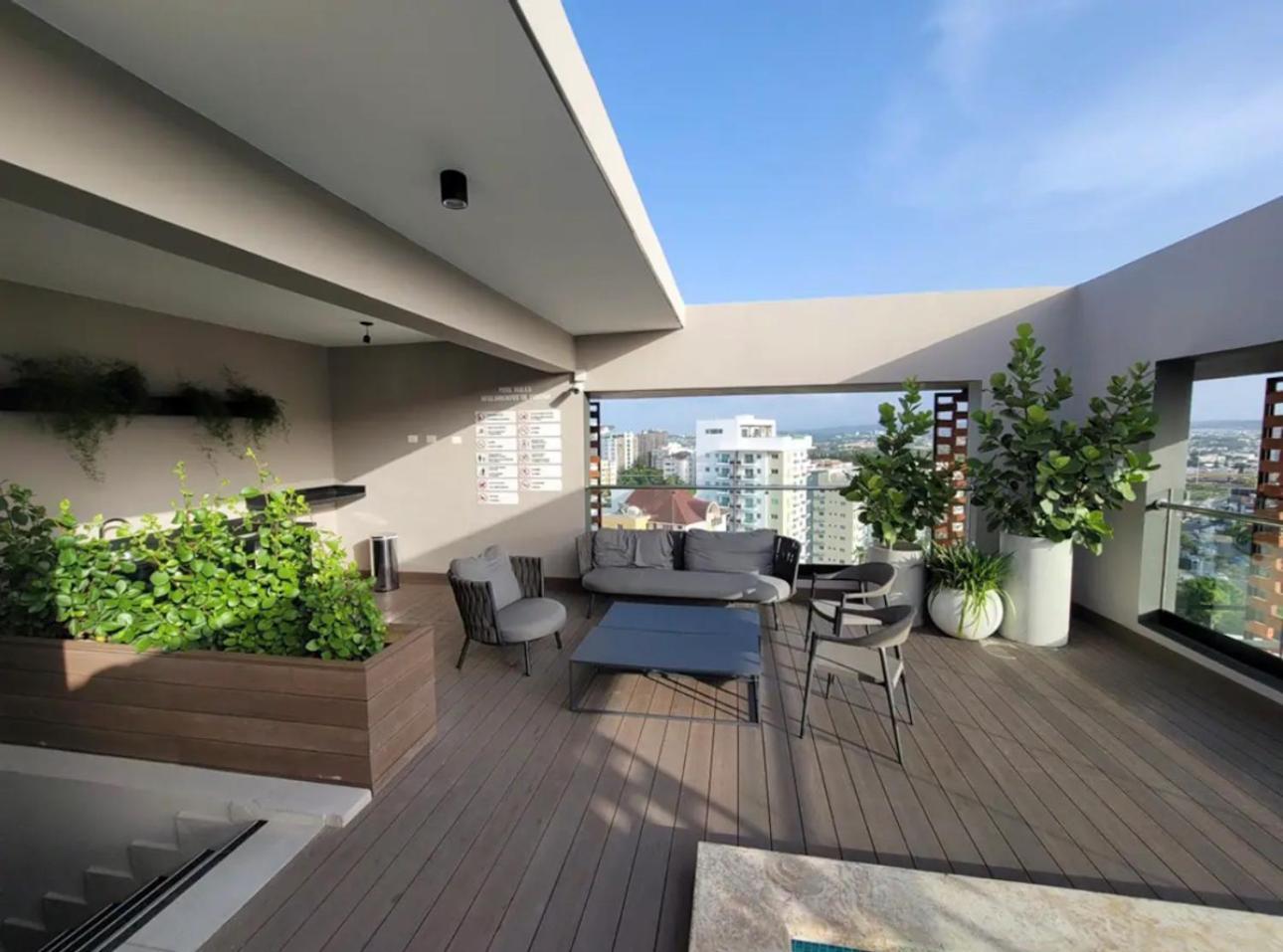 Modern Luxury Condo With Rooftop Pool & Gym Santiago De Los Caballeros Eksteriør billede